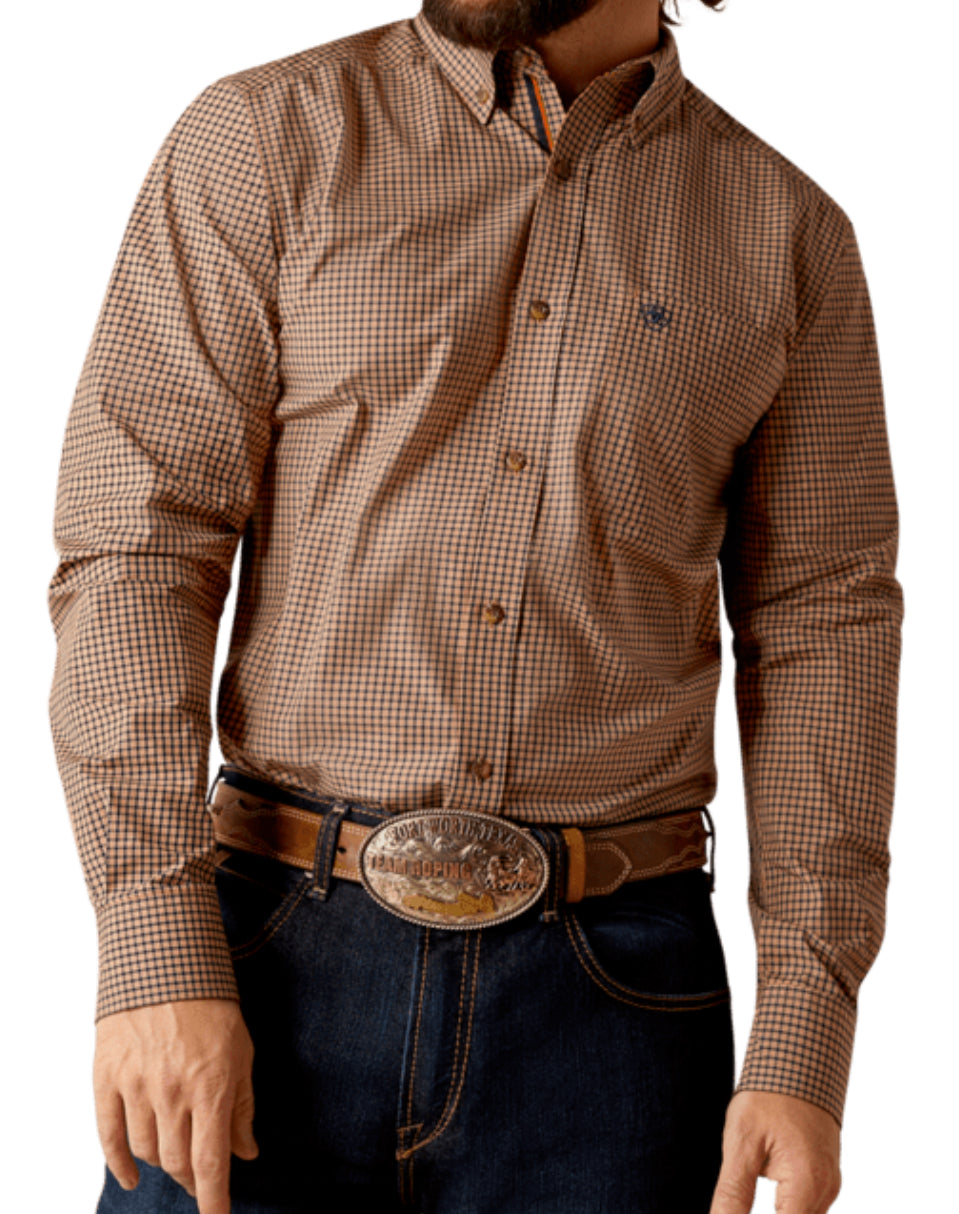 Camisa ajustada Taggert de la serie MNS Pro de Ariat